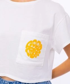 Le Lis Women's Clothing Cropped Good Vibes Pocket Graphic Tee
