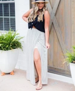 Entro Black Button Down Tank Top