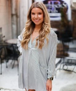 HYFVE Women's Clothing Black And White Pin Stripe Tunic Top 16 HYFVE Women's Clothing Black And White Pin Stripe Tunic Top