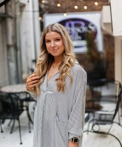 HYFVE Women's Clothing Black And White Pin Stripe Tunic Top 18 HYFVE Women's Clothing Black And White Pin Stripe Tunic Top