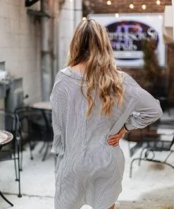 HYFVE Women's Clothing Black And White Pin Stripe Tunic Top 20 HYFVE Women's Clothing Black And White Pin Stripe Tunic Top