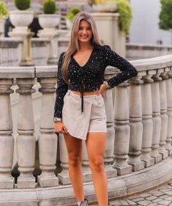 Le Lis Black And White Star Shirring Blouse Women's Clothing