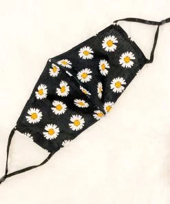 Hana Women's Clothing Black Daisy Face Mask