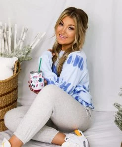 Le Lis Blue Tie Dye Crewneck Sweatshirt