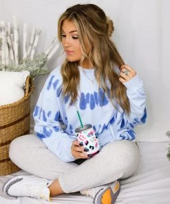 Le Lis Blue Tie Dye Crewneck Sweatshirt