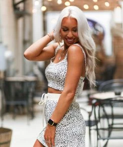 Le Lis Women's Clothing Cream Animal Print Two Piece Skirt Set