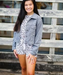 Le Lis Cream Leopard Front Tie Two Piece Lounge Set