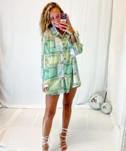 POL Green Paisley Button Down Women's Clothing