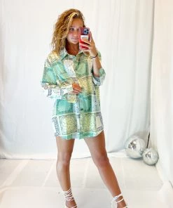 POL Green Paisley Button Down Women's Clothing 8 POL Green Paisley Button Down Women's Clothing