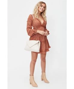 Urban Expressions Ivory Chevron Quilted Crossbody Purse