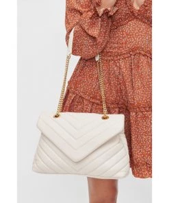 Urban Expressions Ivory Chevron Quilted Crossbody Purse