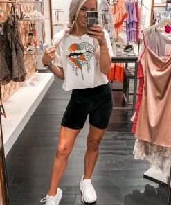 Le Lis Women's Clothing Leopard Dripping Lips Cropped Graphic Tee