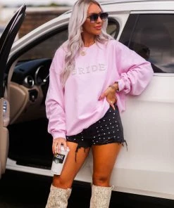 Vintage Distressed Women's Clothing Pink Bride Pearl Letter Crewneck