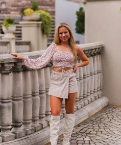 Le Lis Women's Clothing Pink Floral One Shoulder Smocked Blouse 10 Le Lis Women's Clothing Pink Floral One Shoulder Smocked Blouse