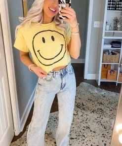 Le Lis Yellow Cropped Smiley Face Graphic Tee