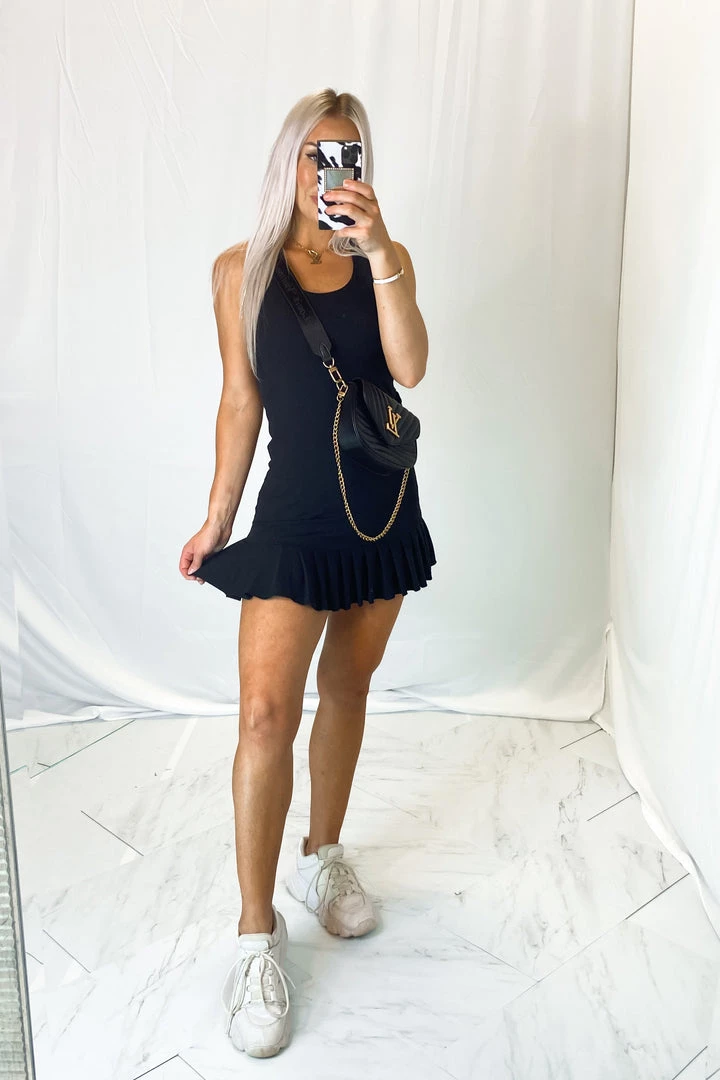 Mono B Black Racerback Ruffle Hem Tennis Dress Women's Clothing 2 Mono B Black Racerback Ruffle Hem Tennis Dress Women's Clothing